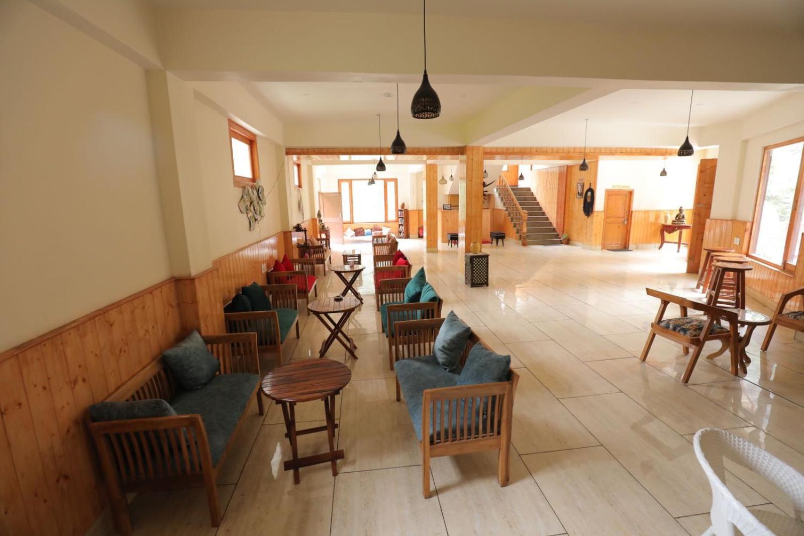 Shangri-La Rooms & Restaurant Kasol Exterior photo